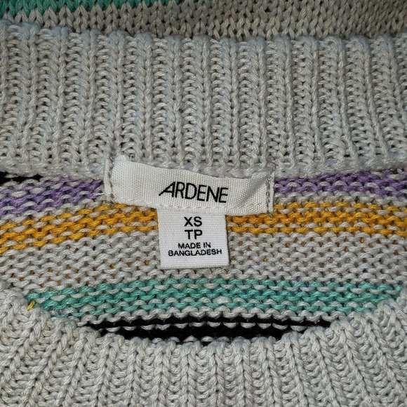 Sweater - Picture 3 of 4